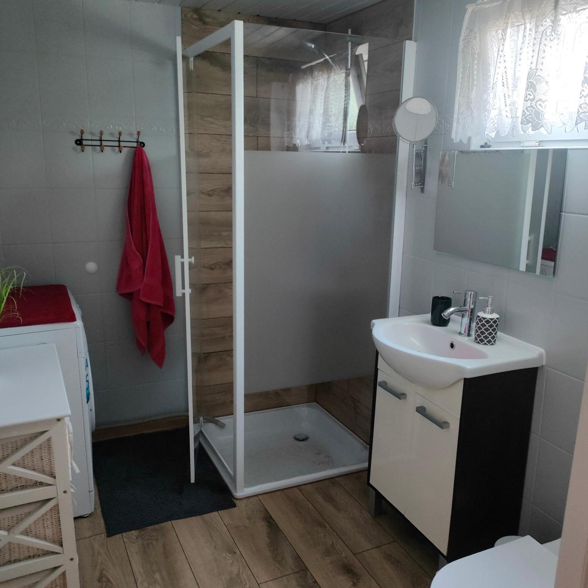 Domek W Slawie Przy Jeziorze Na Galerach Slawa Exterior photo